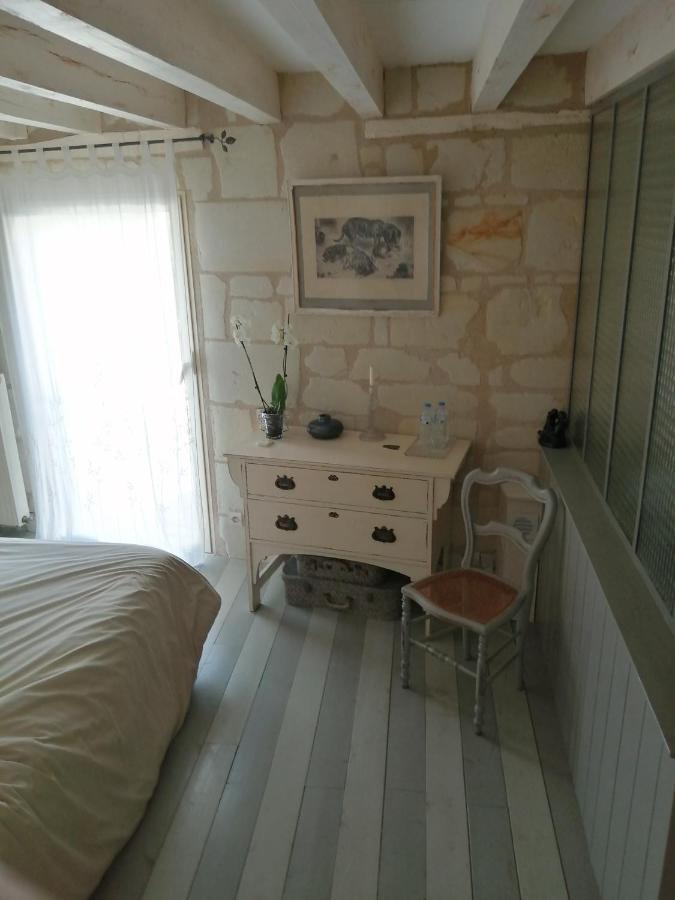La Motelle N 5 Les Ulmes Exterior photo